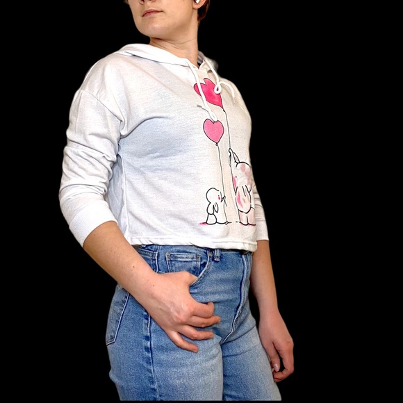 Cropped 3/4 Sleeve Hoodie with Adorable Bunny & Elephant Design - Picture 4 of 14